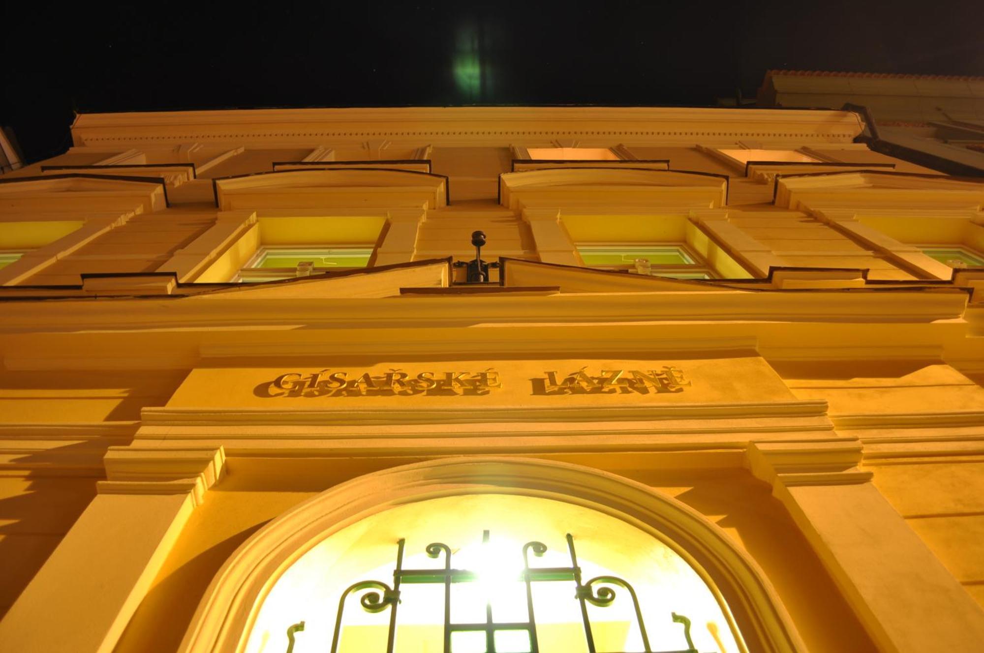 Pension Imperial Spa Jičín Exterior foto